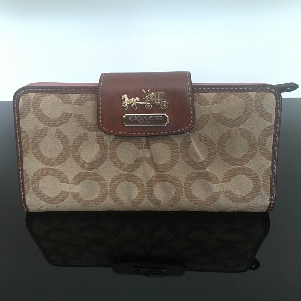 Vintage Coach Block C Leather Wallet